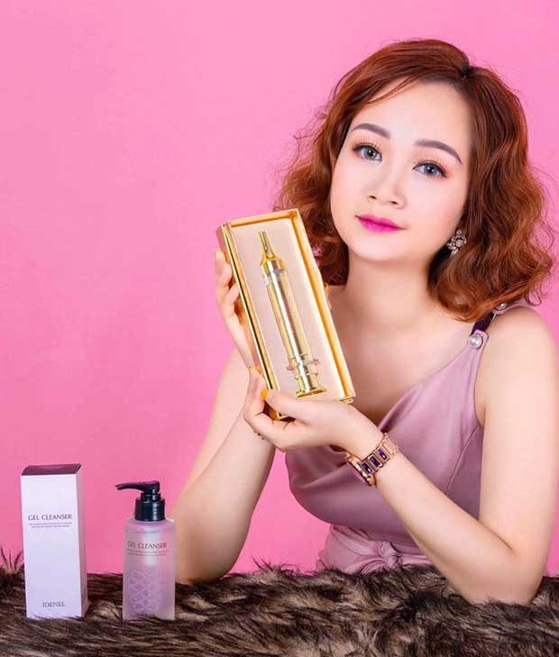 “Tìm được nguồn sản phẩm cao cấp với mức chiết khấu tốt cho đại lý giúp việc kinh doanh tại spa của mình thuận lợi hơn rất nhiều. Cảm ơn Blue Sea và chị Tâm Uyên đã đồng hành cùng Trang Spa.”